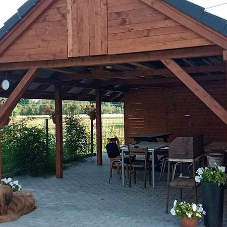 Noclegi Nad Parseta Bialogard Buitenkant foto